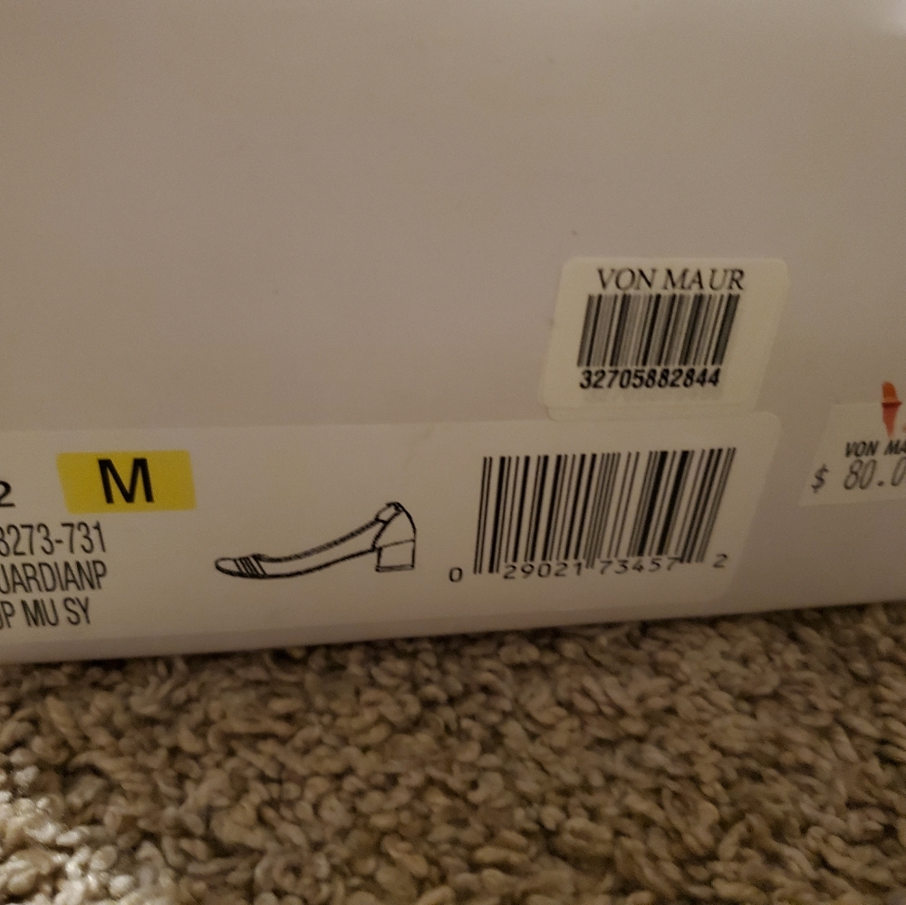New in box Anne Klein dress shoes - Picture 5 of 5